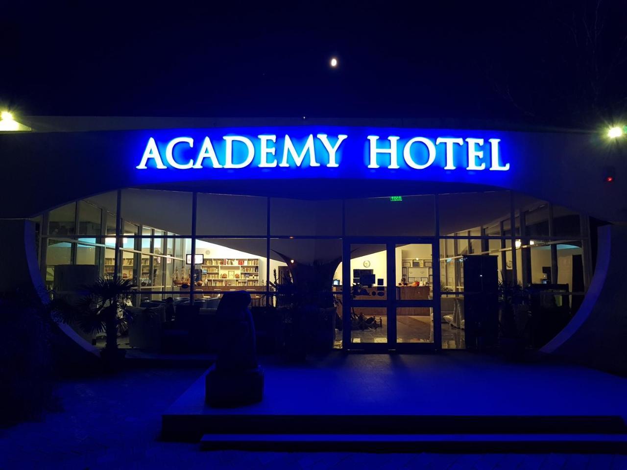 Academy Hotel Венус Екстер'єр фото